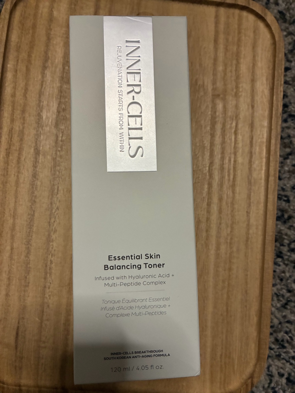 Essential Skin Balancing Toner - White